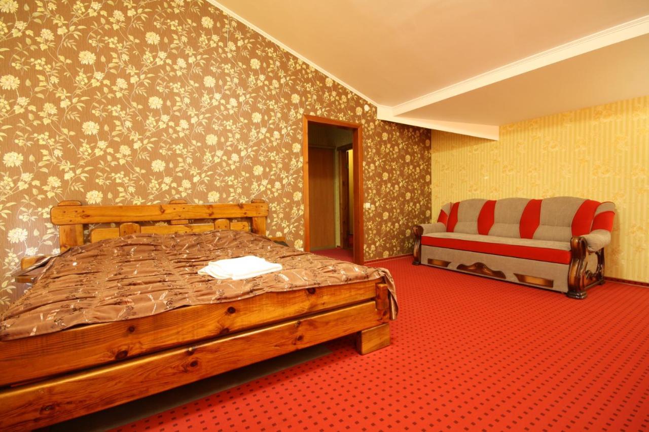 Chagari Hotel Lypnyky Buitenkant foto