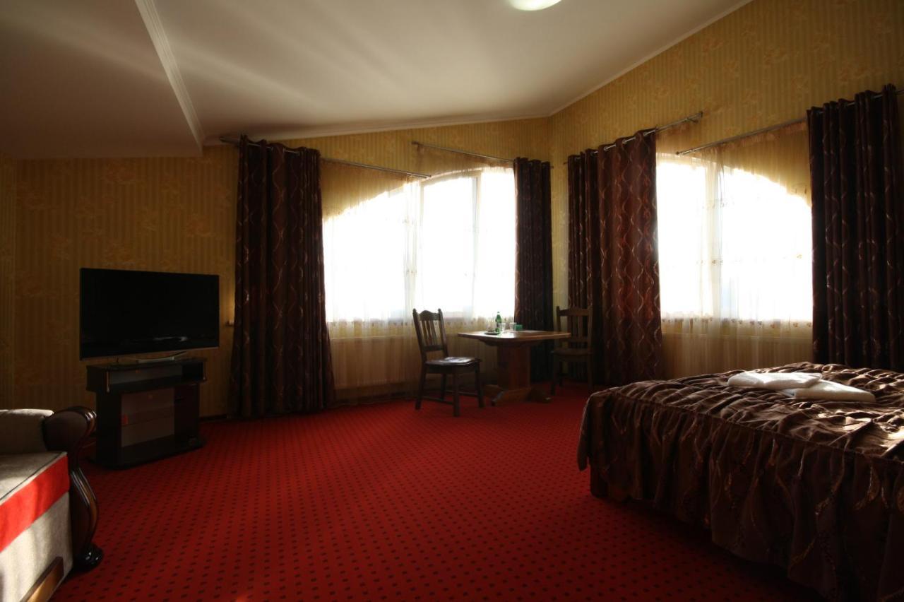 Chagari Hotel Lypnyky Buitenkant foto