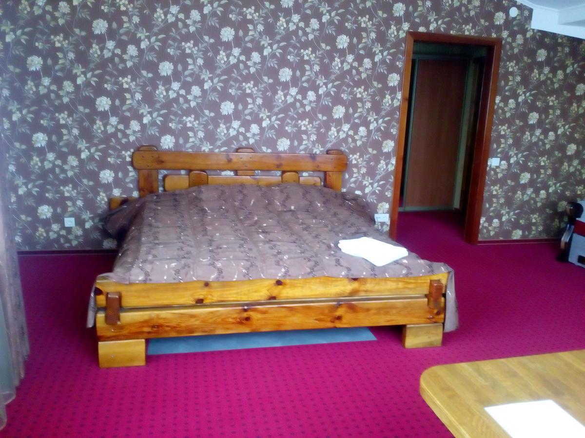Chagari Hotel Lypnyky Buitenkant foto